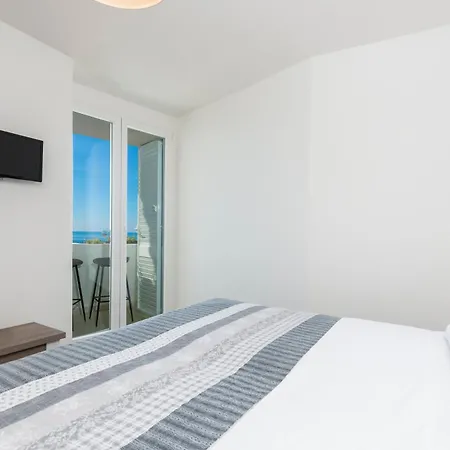 Luka Apartmán *